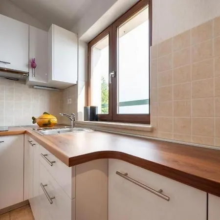 Appartement With Pool