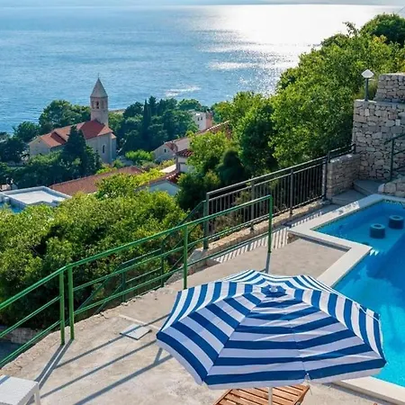 דירה With Pool